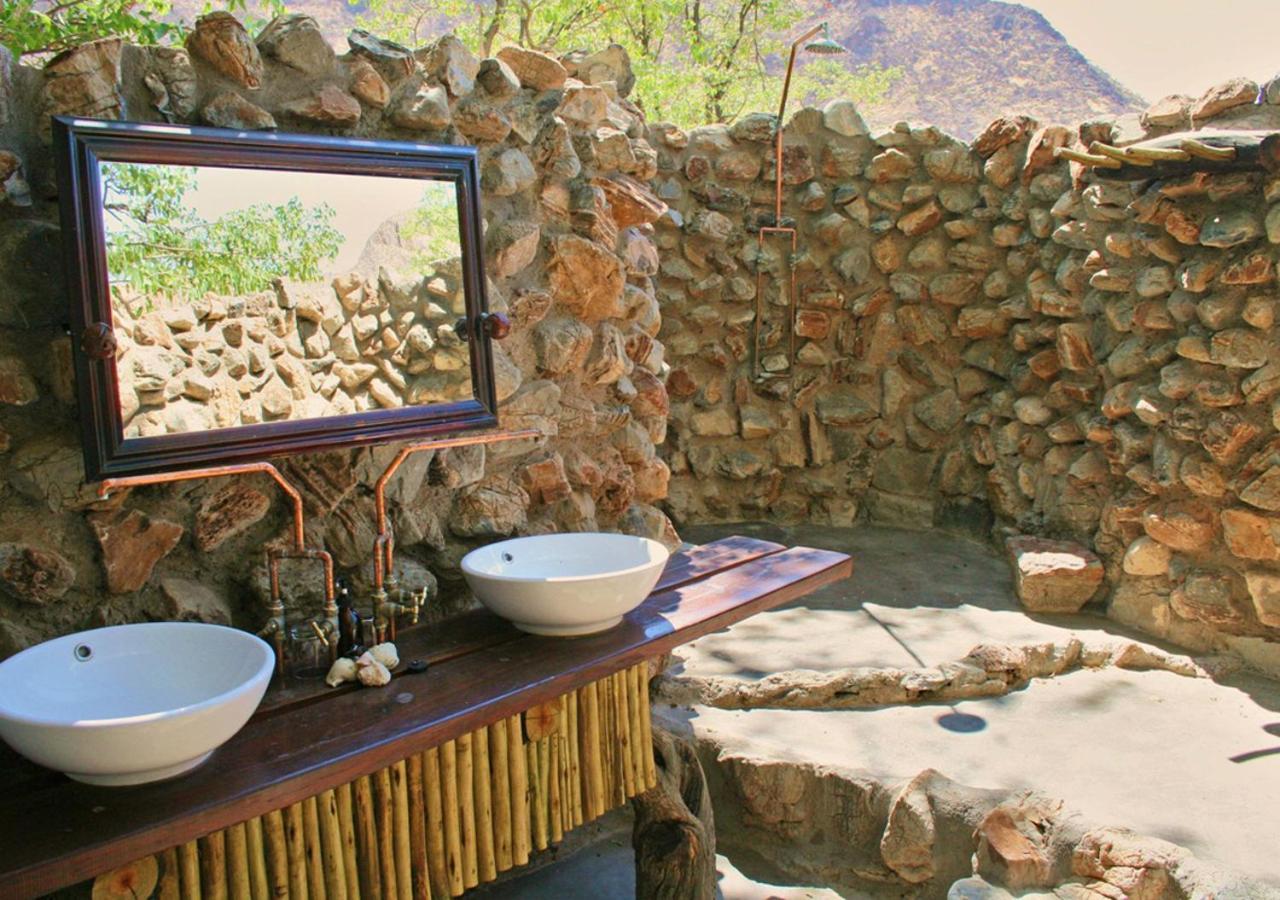 Khowarib Lodge Exterior photo